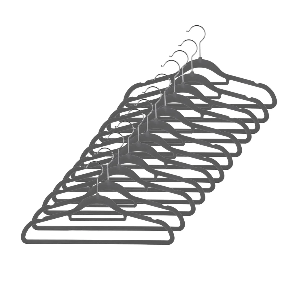 Clothes hangers, set of 12